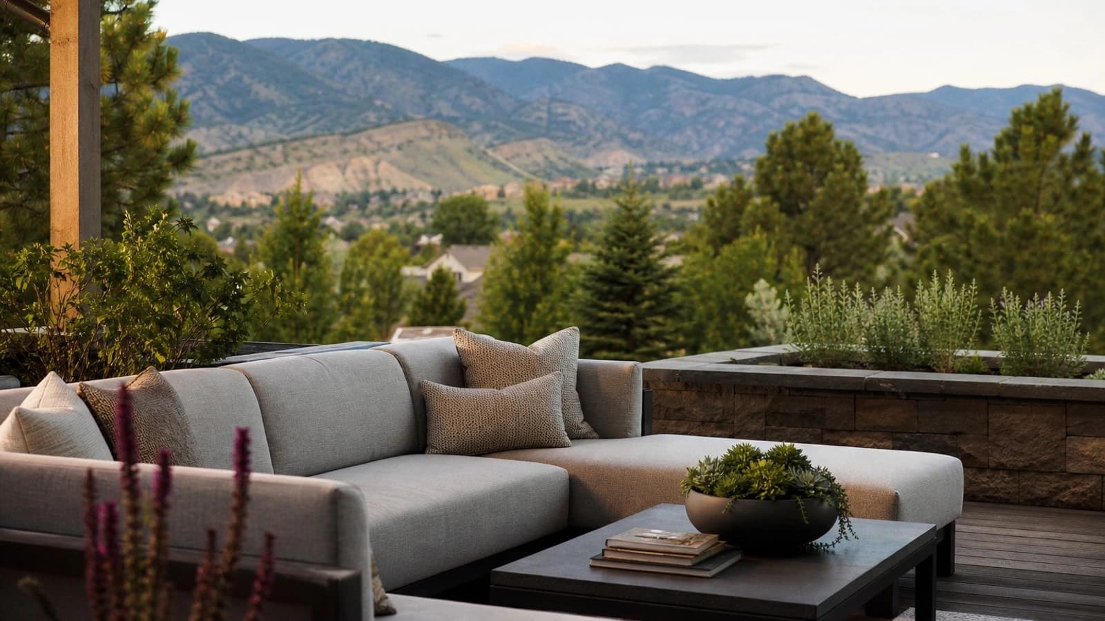 Lakewood Colorado foothills-facing residential yard